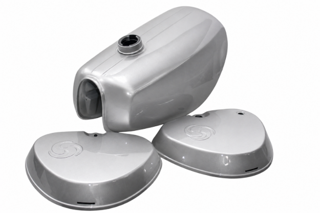 Bild von Tank silber-lackiert + Seitendeckel S51